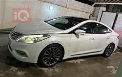 هيونداي أزيرا